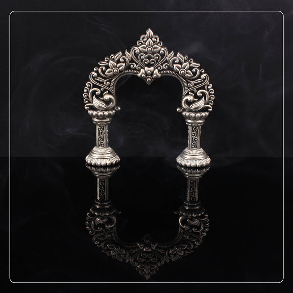 Nagas Idol Arch